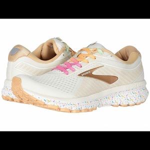 Brooks Ghost 12 Melts Collection Vanilla Sprinkles Size 8